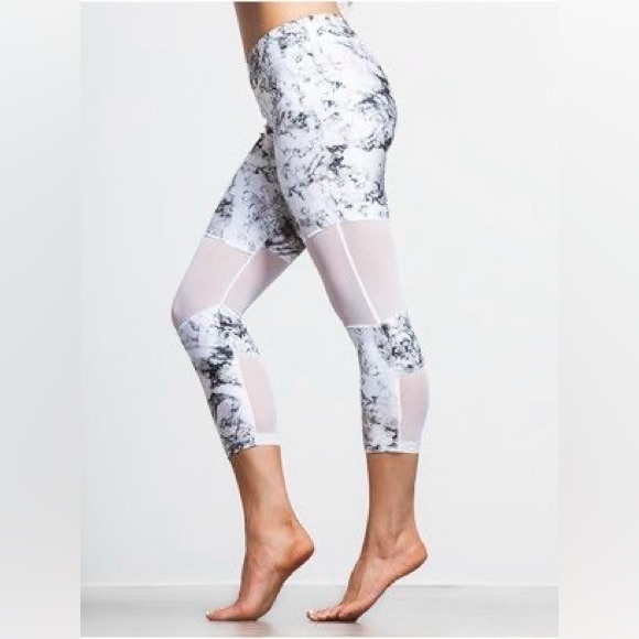 Varley Aileen python snake print legging tights mesh - Picture 2 of 8